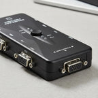Switch Kvm Vga 4 Puertos Usb Para 4 Pc Resolución 1920x1440