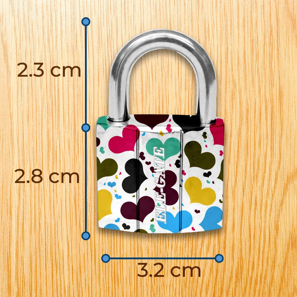 Candado de hierro de 32mm blanco con estampado de corazones
