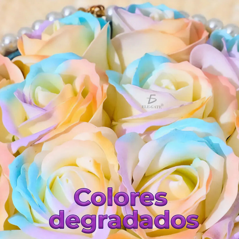 Ramo de rosas eternas con aroma y colores degradados