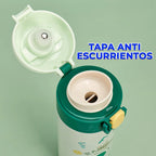 Botella De Agua Aislada Al Vacío De Dibujos Animados De