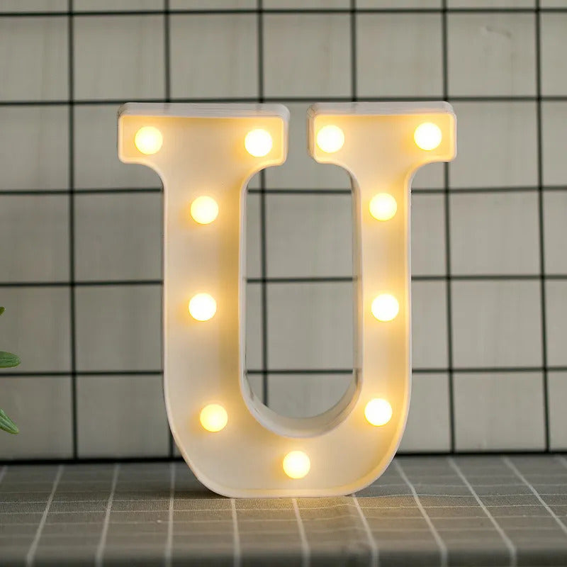 Letra u LED 3D decorativa con luces