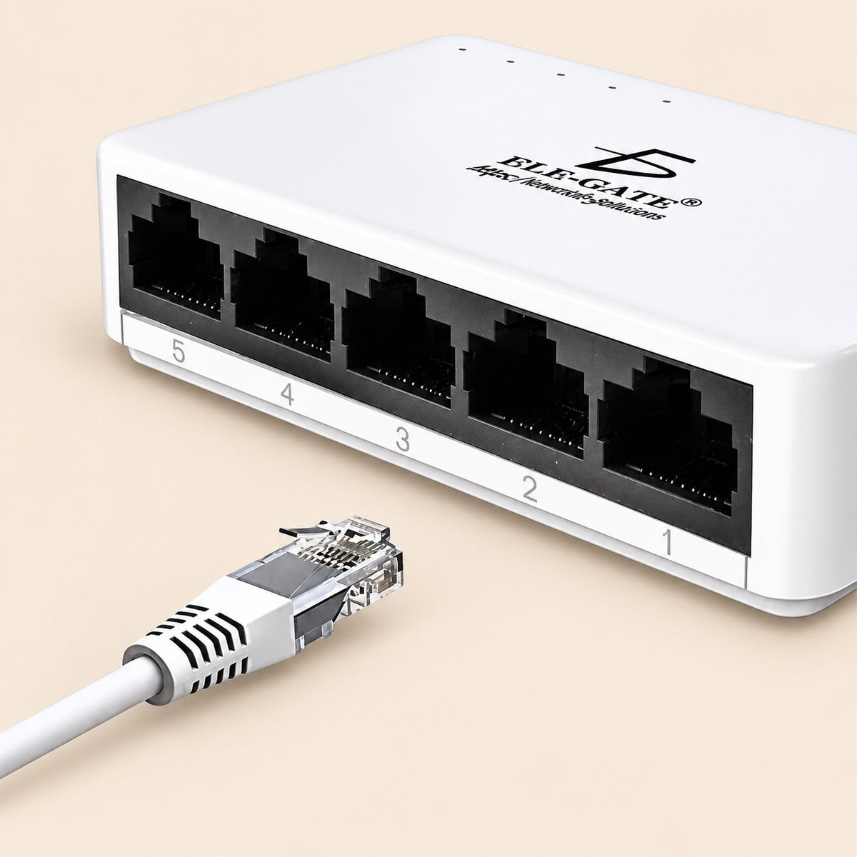 Switch ethernet de 5 puertos RJ45